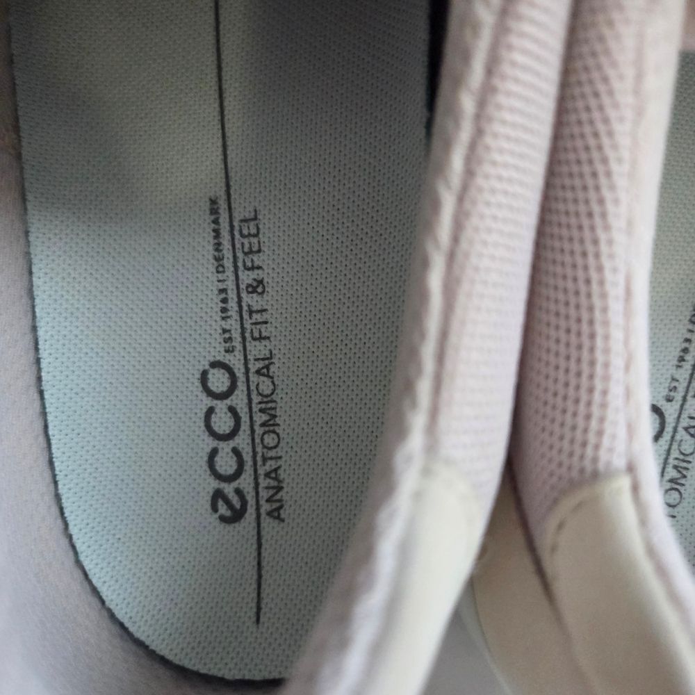 ECCO Women's Leisure Retro Lace Up Comfort Sneaker Size EU 38 US7-7.5 - Picture 9 of 10